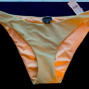 NWT- PacSun LA hearts bikini bottom size medium